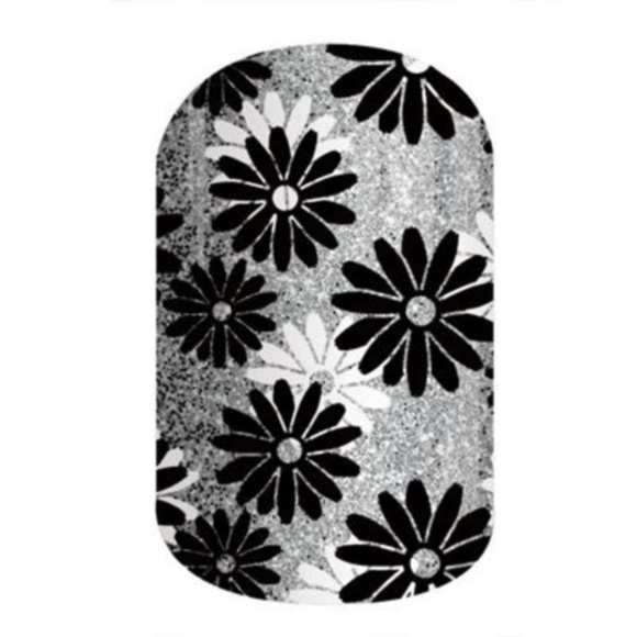 Jamberry Full Sheet Nail Wraps - Flapper - Picture 3 of 5